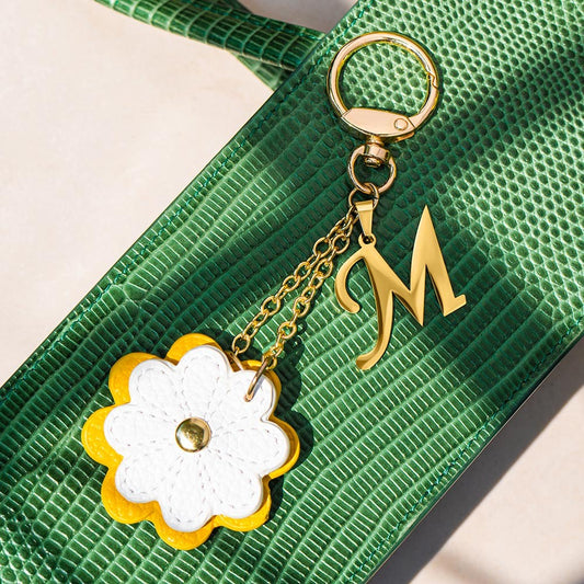 Personalized Magnetic Daisy Hat Clip with Initial