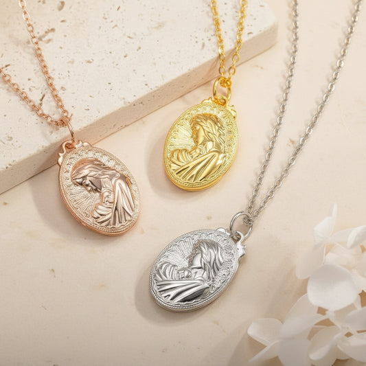 Maternal Love Photo Locket Necklace