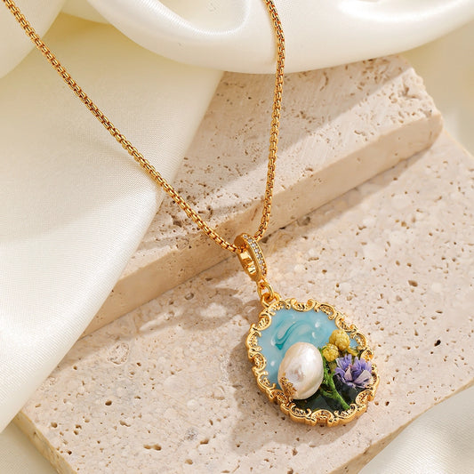 Vintage Art Handmade Pendant Necklaces