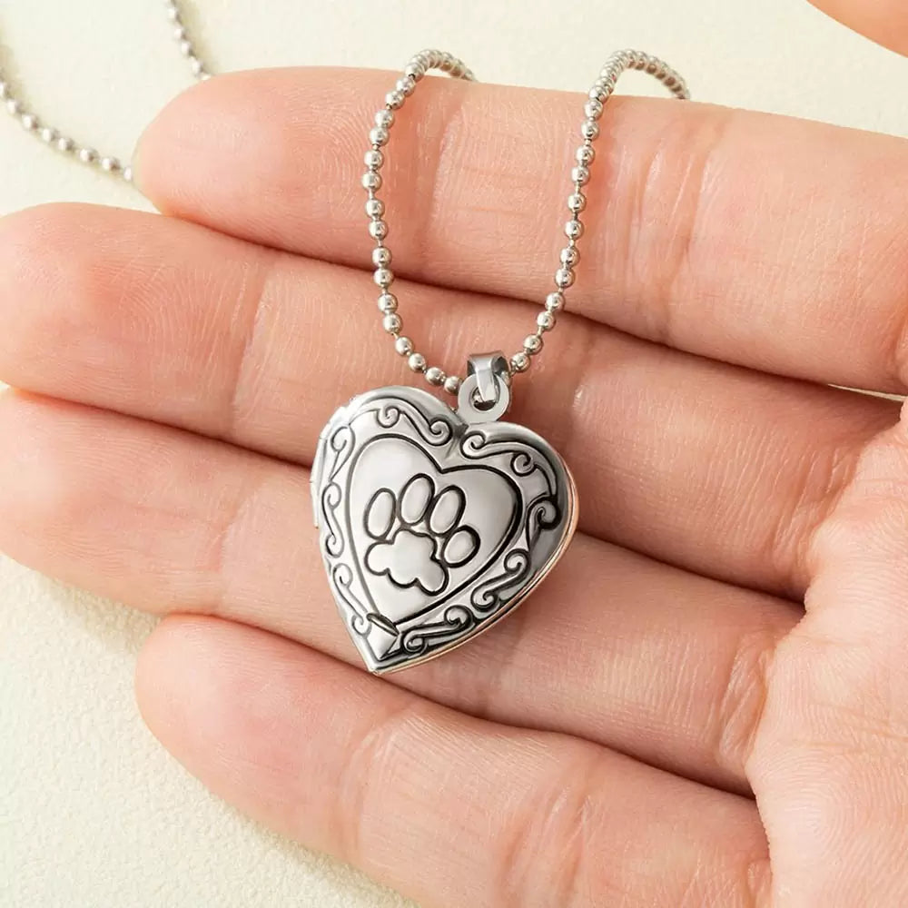 Custom Pet Paw Heart Locket Necklace