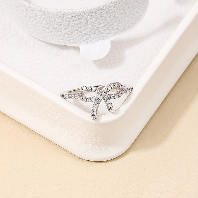 Minimalist Bow Rhinestone Ring