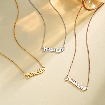 Personalized Wavy Name Necklace