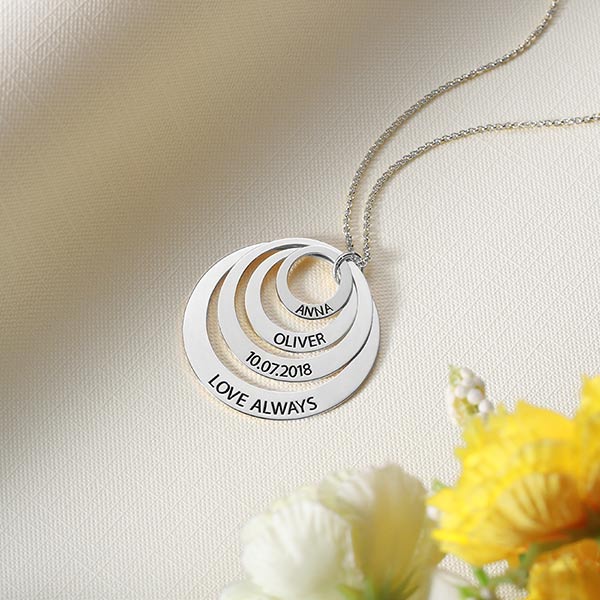 Engraved Family Name Necklace 925 Sterling Silver