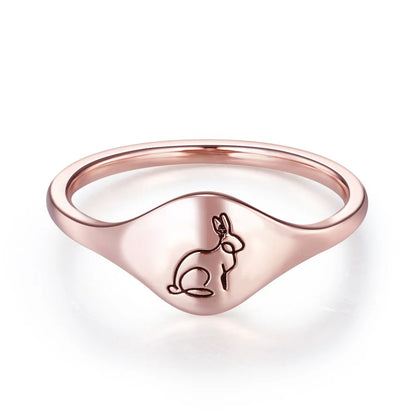 Custom Engraved Pet Silhouette Signet Ring with Name