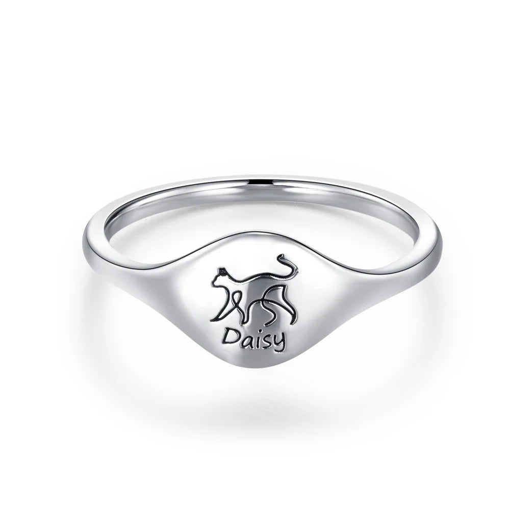 Custom Engraved Pet Silhouette Signet Ring with Name