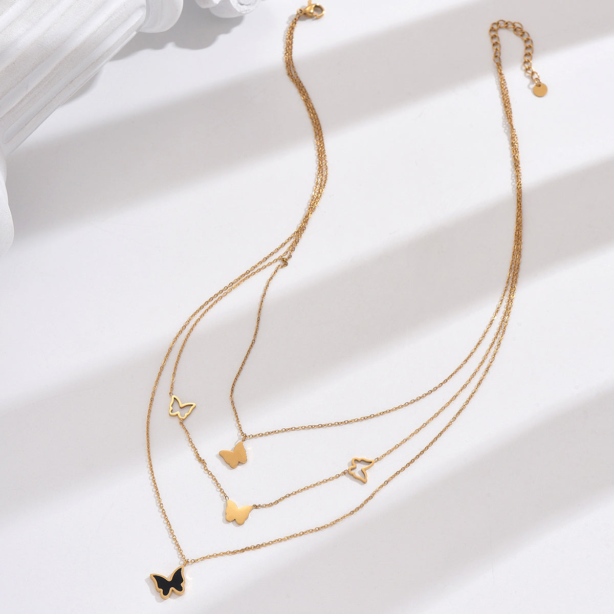 Modern 14K Gold Simple Layered Necklaces