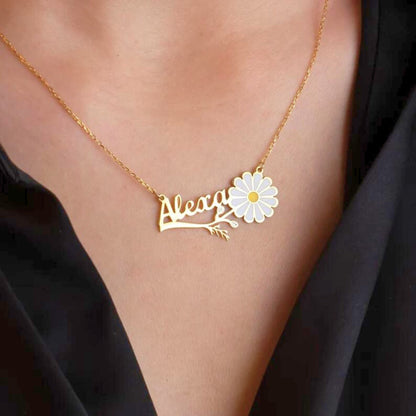 Personalized Daisy Name Necklace