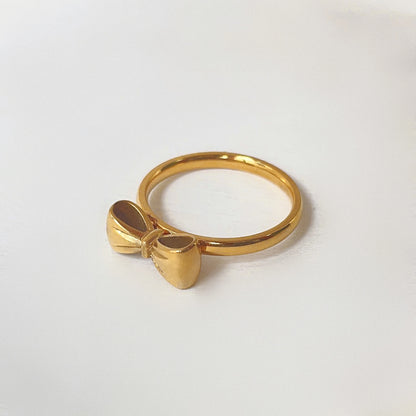 Dainty Simple Bow Ring