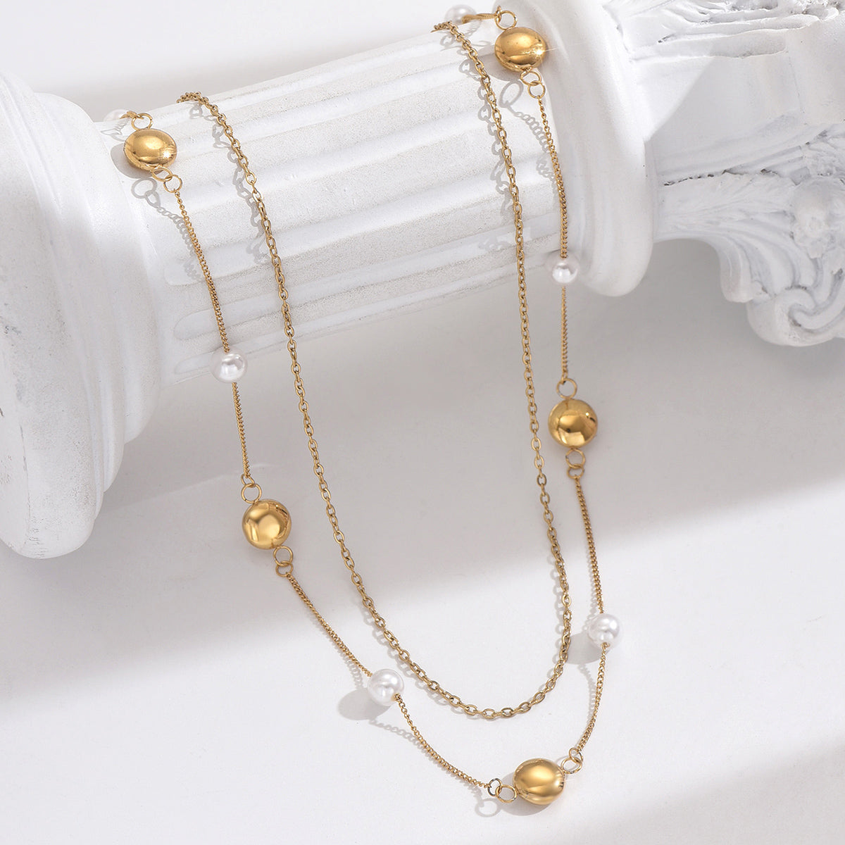 Modern 14K Gold Simple Layered Necklaces