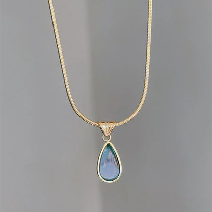 Dainty Teardrop Crystal Pendant Necklace