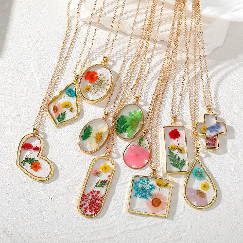 Pressed Flowers Resin Pendant Necklace