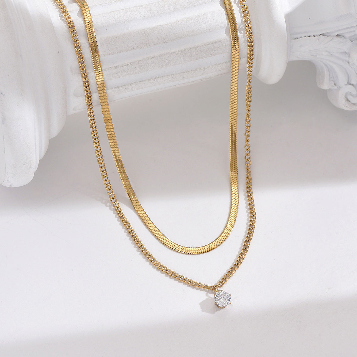 Modern 14K Gold Simple Layered Necklaces