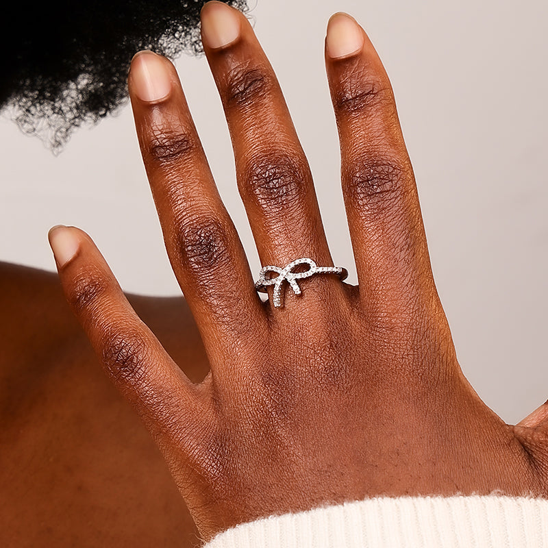 Minimalist Bow Rhinestone Ring