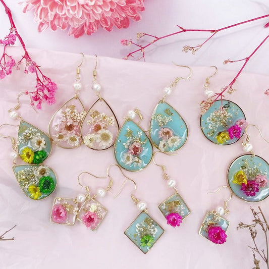 Japandi Garden Floral Resin Dangle Earrings