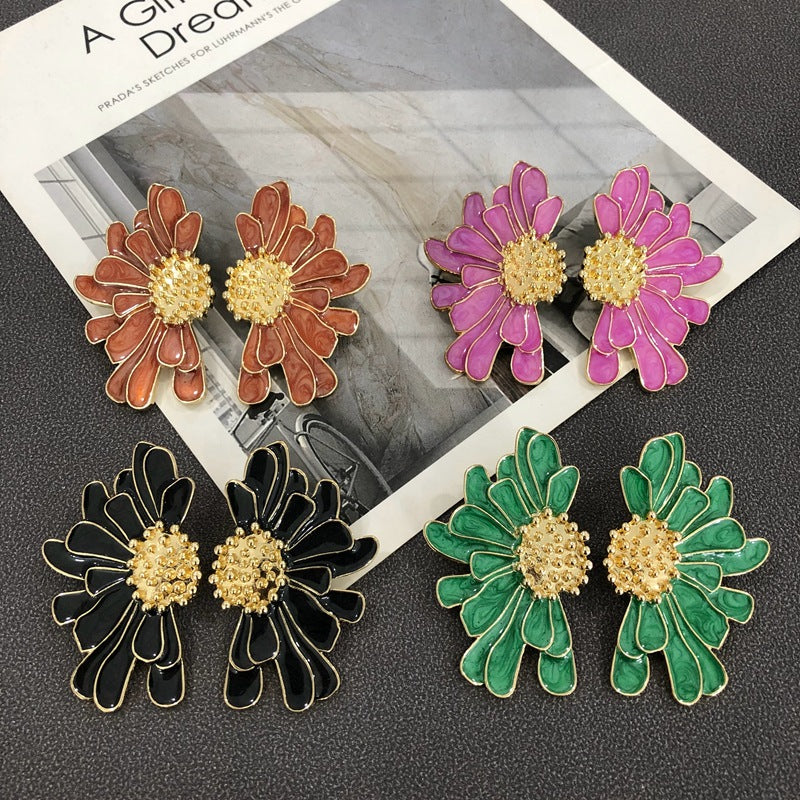 Art Chrysanthemum Enamel Stud Earrings