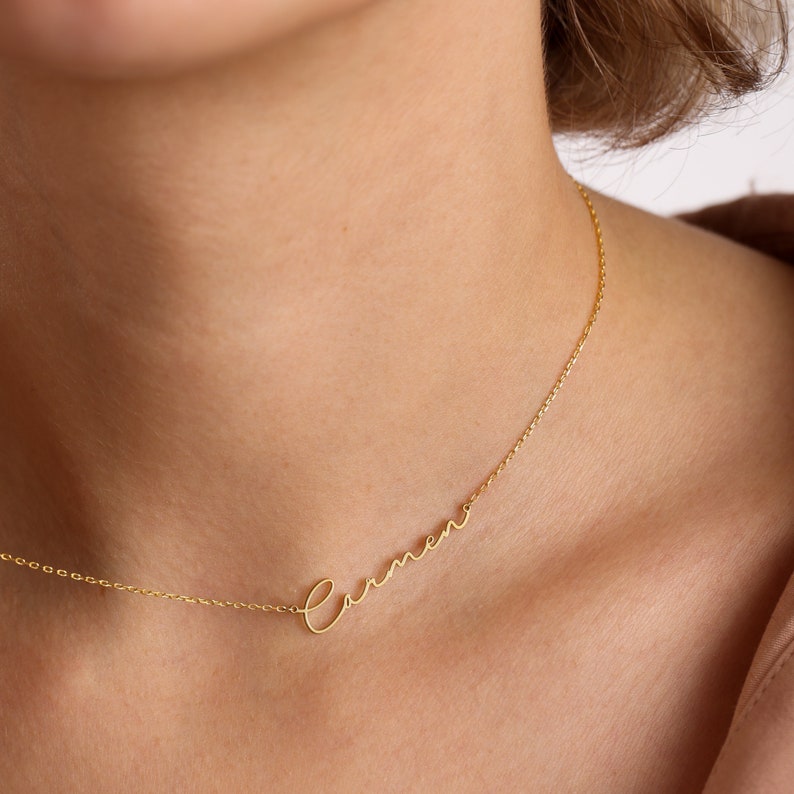 Personalized Minimalist Name Necklace