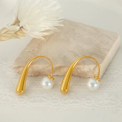 Nordic Pearl Drop Earrings