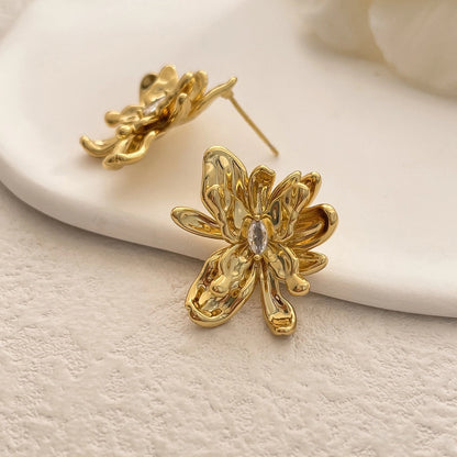 Valeria Golden Flower Stud Earrings