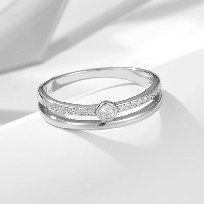 Beatrice Minimalist Band Ring