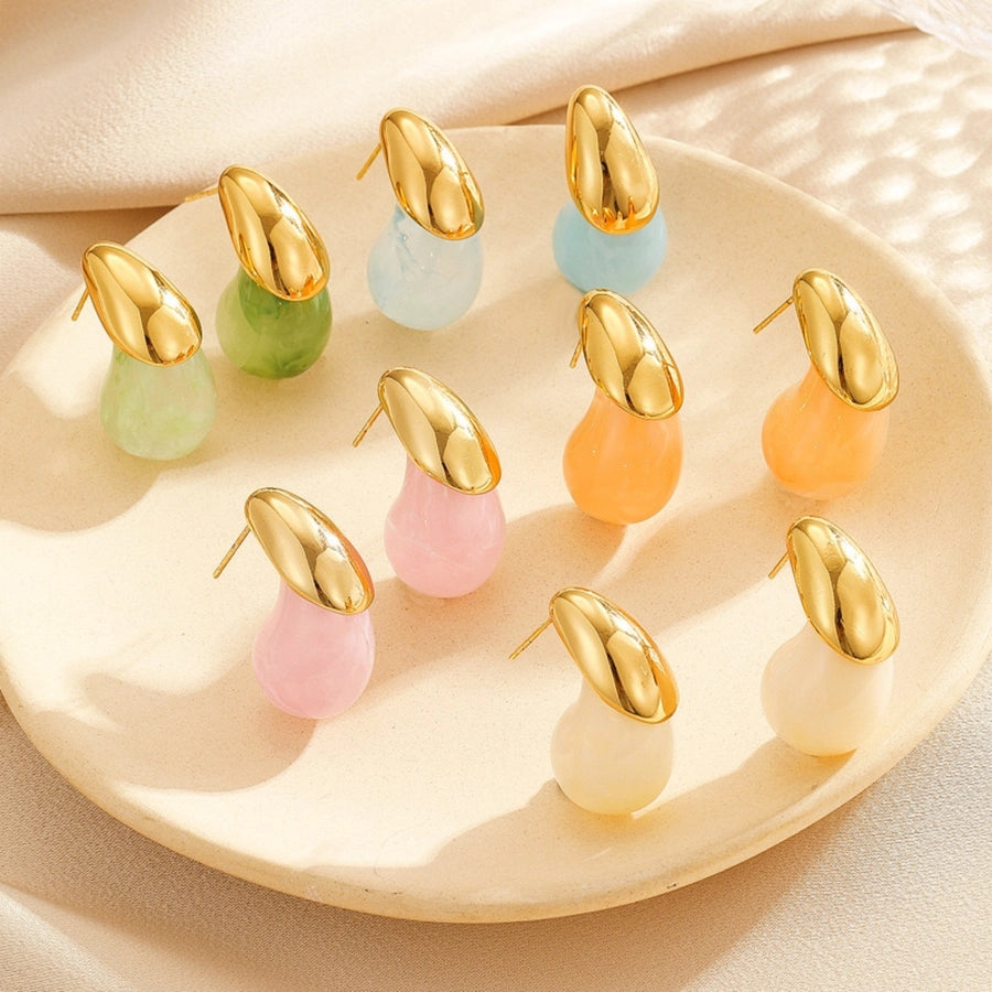 Emilia Resin Droplet Stud Earrings