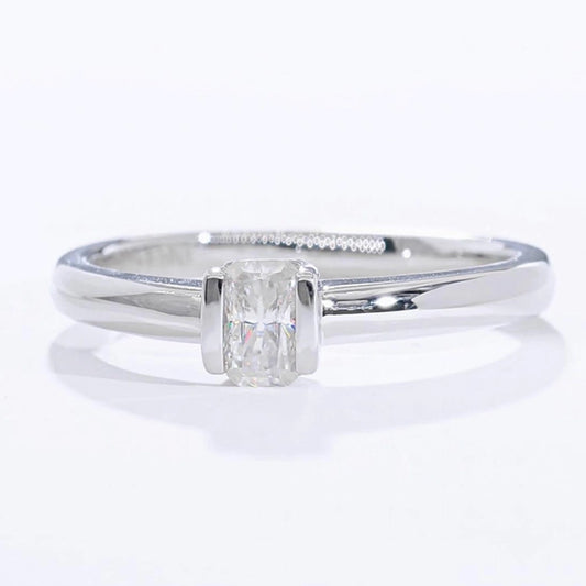 Amelia Diamond Ring