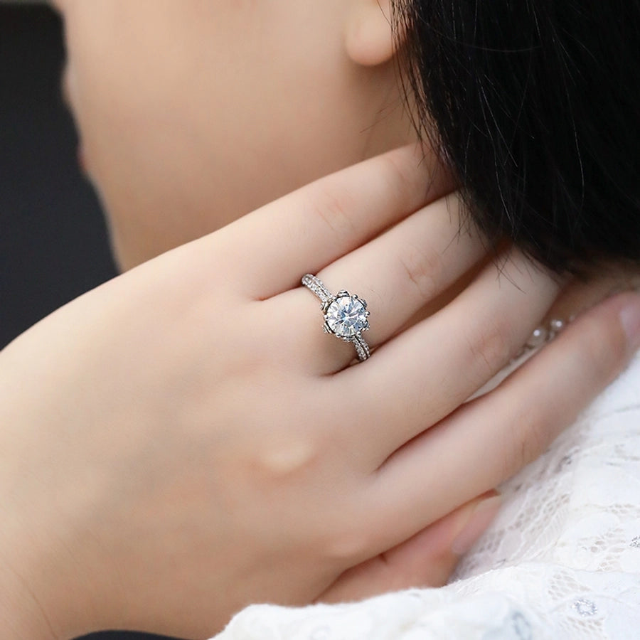 Victoria Diamond Ring