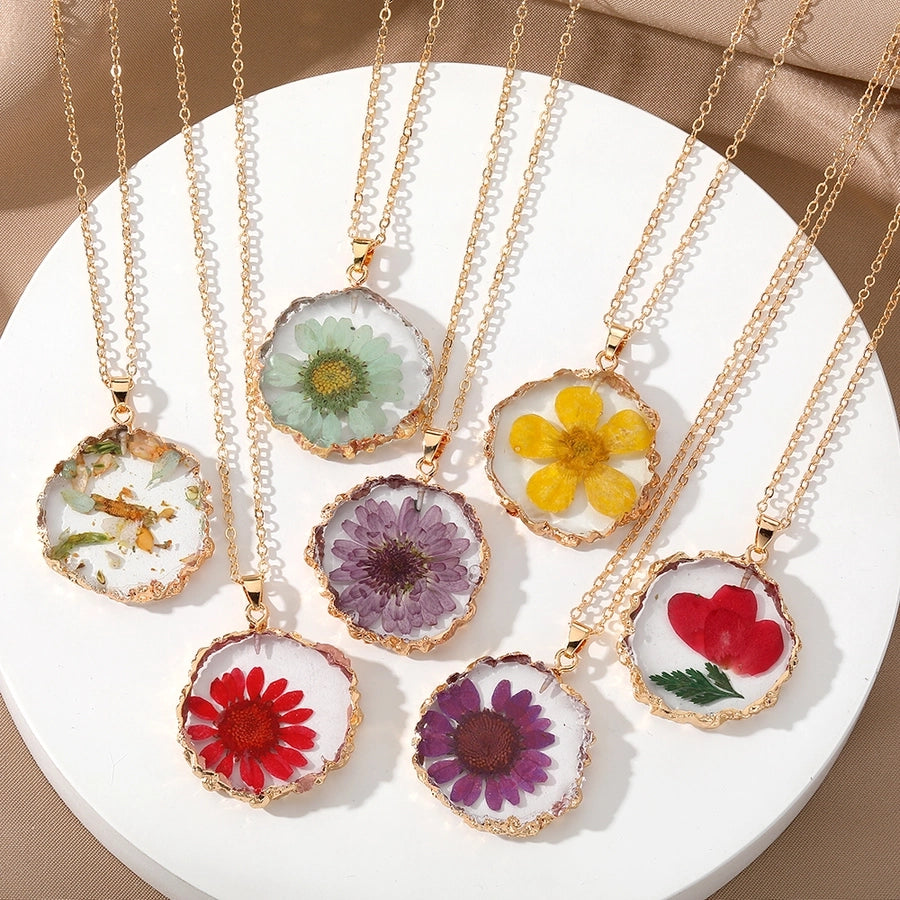 Violetta Floral Resin Pendant Necklace