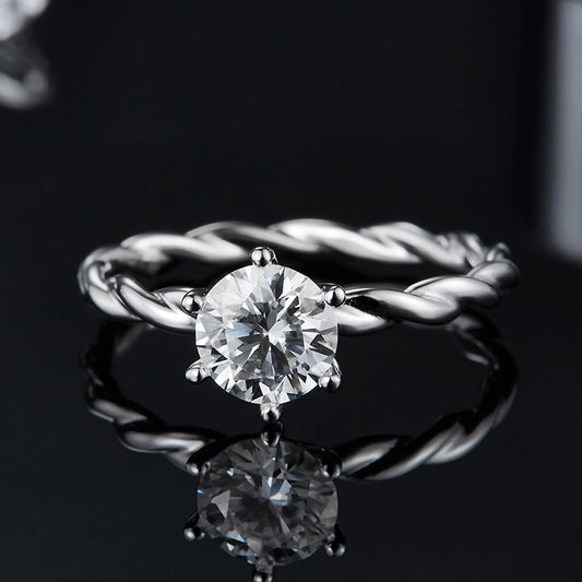 Lila Diamond Ring