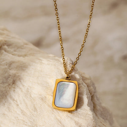 Aurora Shell Pendant Necklace