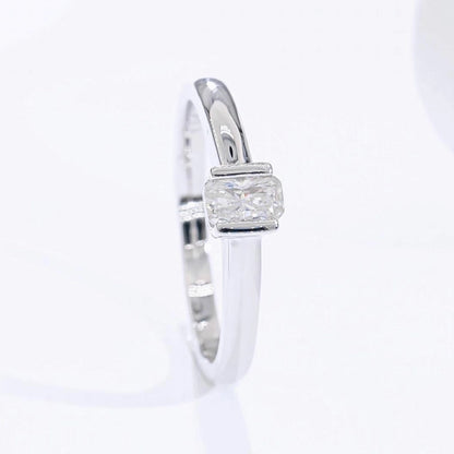 Amelia Diamond Ring