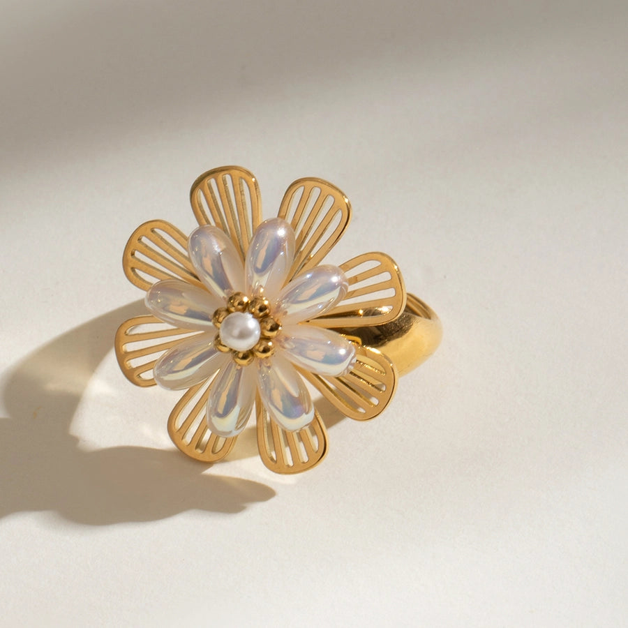 Pearl Daisy Open Ring