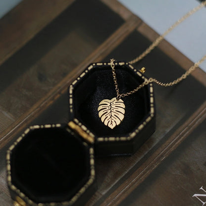 Minimalist Monstera Leaf Pendant Necklace