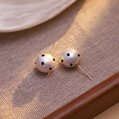 Antonia Retro Stud Earrings