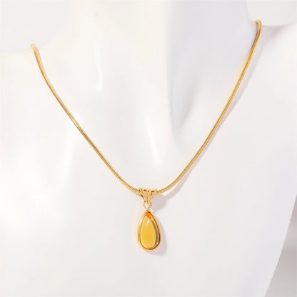 Custom Teardrop Birthstone Pendant Necklace