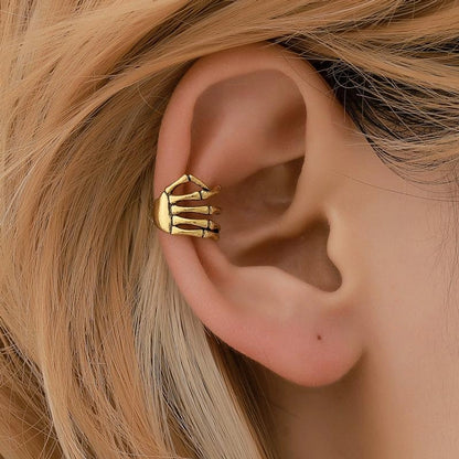 Dainty Skull Hand Cuff Earring