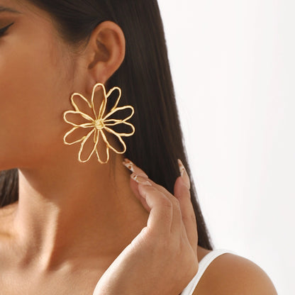 Hollow Art Flower Stud Earrings