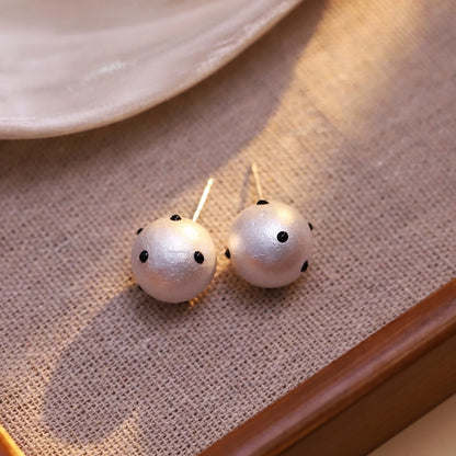 Antonia Retro Stud Earrings