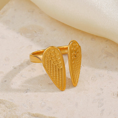 Dainty Angel Wings Open Ring