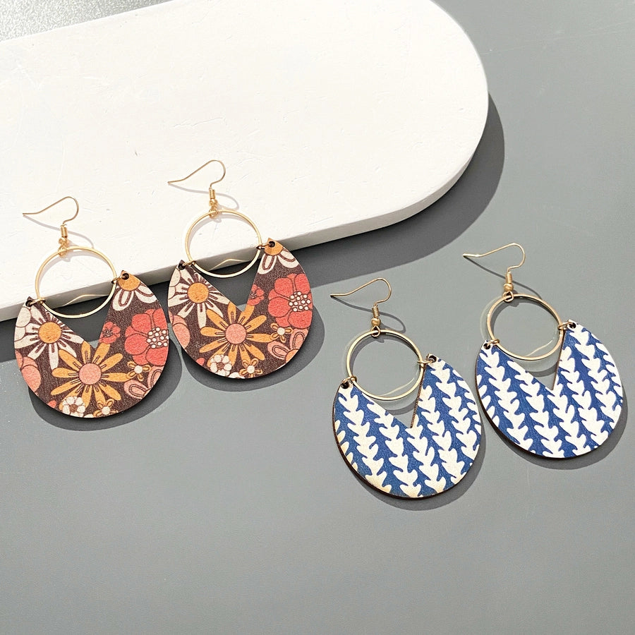 Retro Floral Wood Dangle Earrings