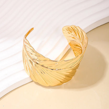 Boho Feather Golden Cuff Bracelet