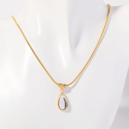 Custom Teardrop Birthstone Pendant Necklace