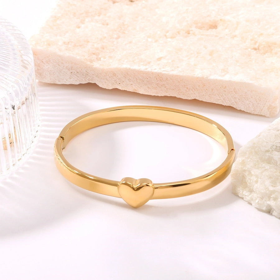 Golden Heart Bangle Bracelet