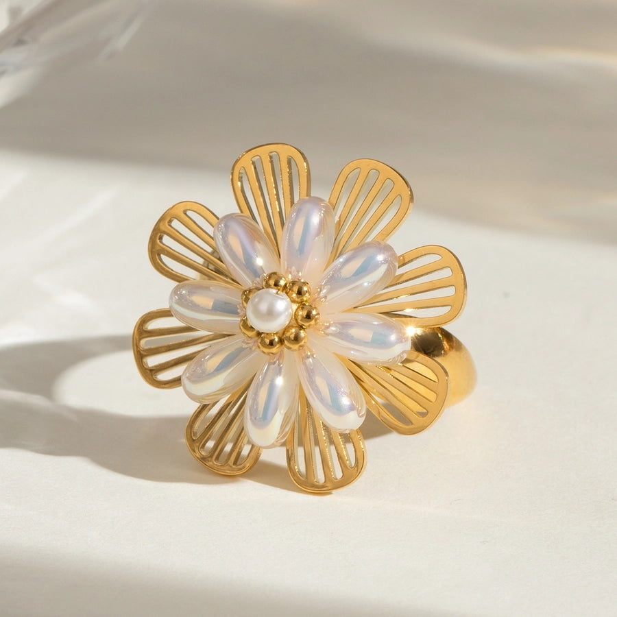 Pearl Daisy Open Ring